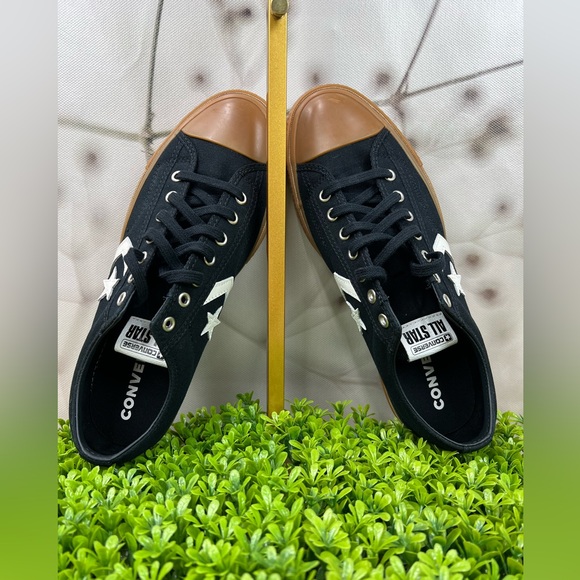 Converse Star Player 76 NEW Low Top Black Canvas Gum Sole Unisex 9.5M/11W - Picture 6 of 12